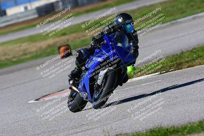 media/Jan-21-2023-Fastrack Riders (Sat) [[fcf3f88a30]]/Level 2/Session 4 Turn 6-Mountian Shot/